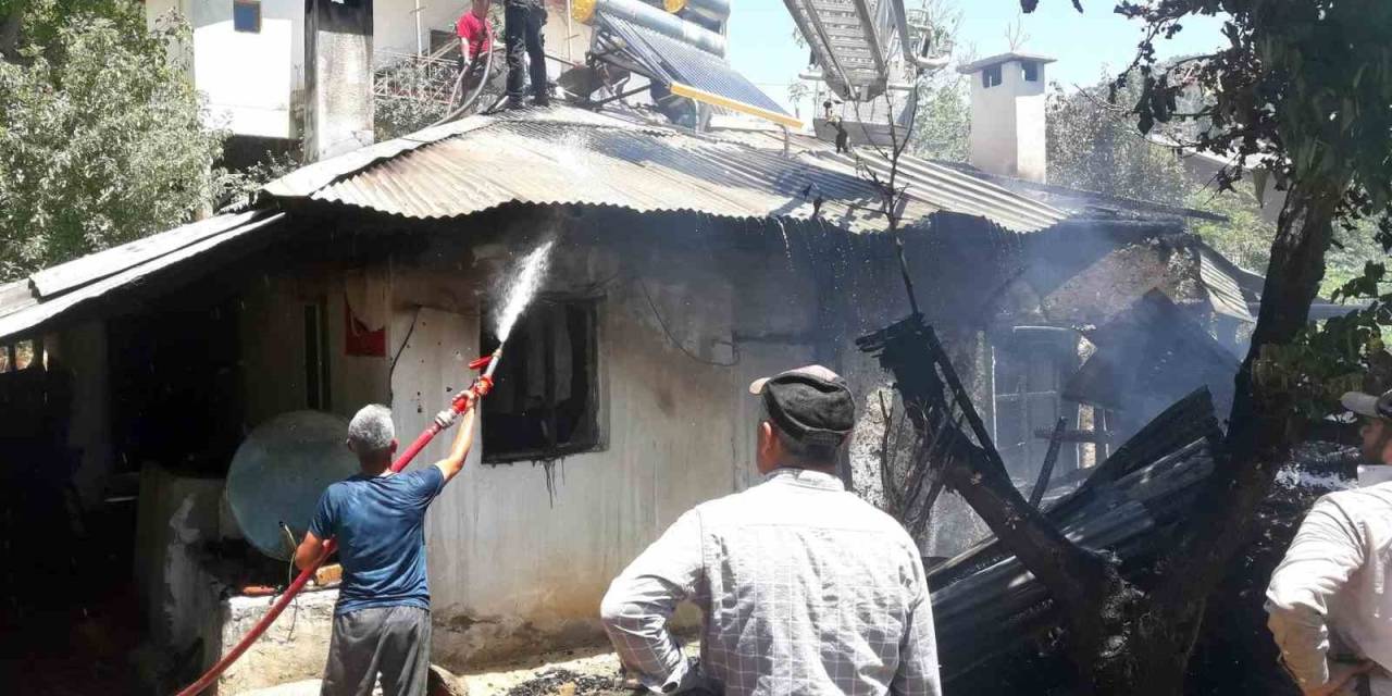 Göktepe’de Ev Yangını: 1 Yaralı