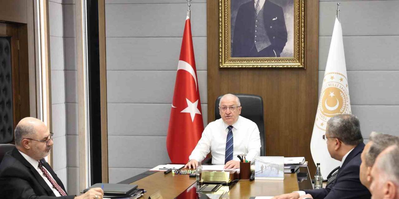 Bakan Güler: “Türkiye’ye Karşı Faaliyet Gösteren Bazı Unsurların Kamu Düzenini Bozma Girişimleri Başarısız Kılınacaktır”