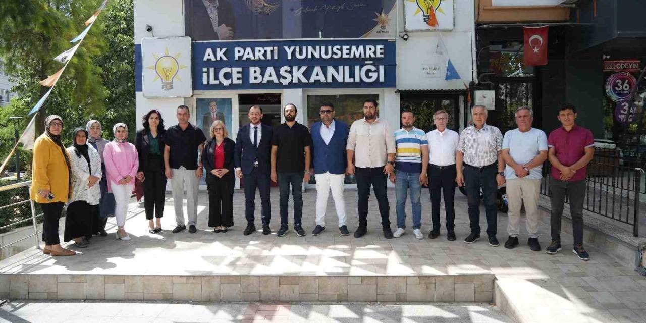 Ak Parti Yunusemre İlçe Başkanı Durmaz’dan Chp’li Belediyelere Eleştiri