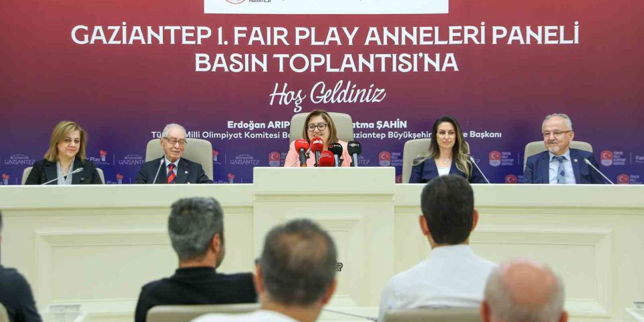 Başkan Şahin, “Türkiye’nin 1 Numaralı Fair Play Annesi” Seçildi