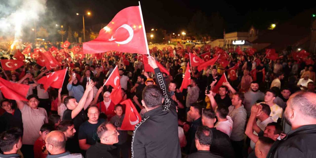 Nevşehir’de Çeyrek Final Coşkusu