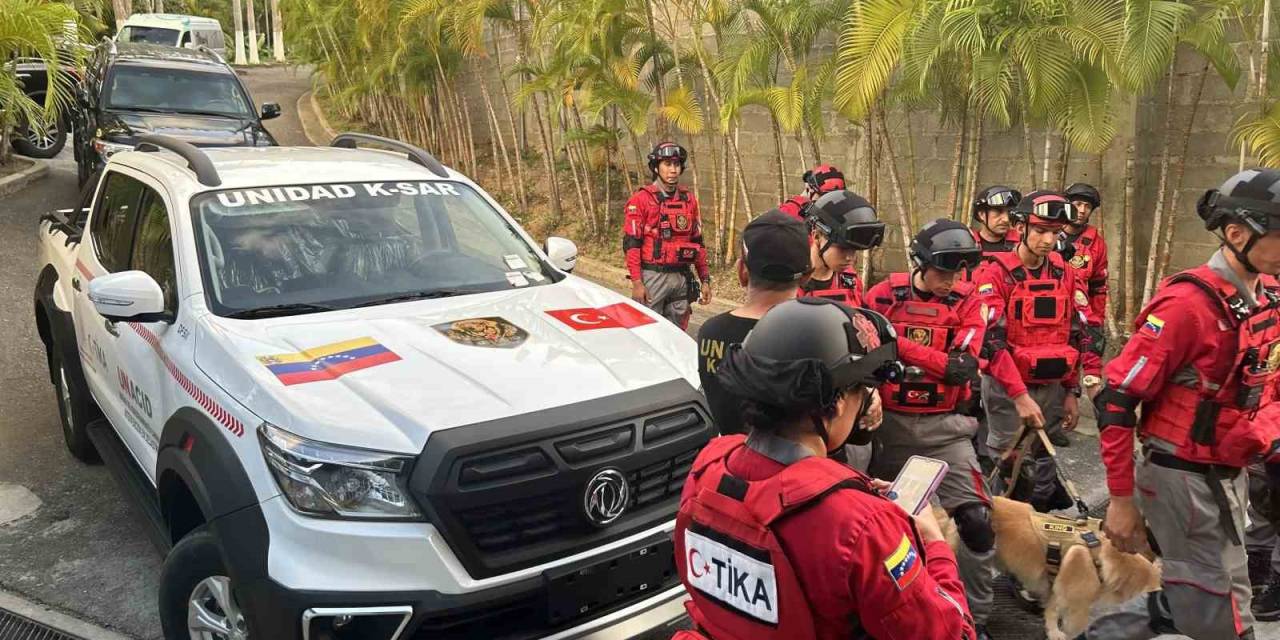 Tika’dan Venezuelalı Arama Kurtarma Ekibine Araç Ve Ekipman Desteği