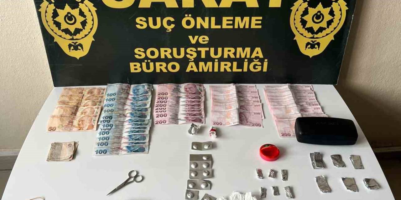 Aranan Şahıs Uyuşturucuyla Yakalandı