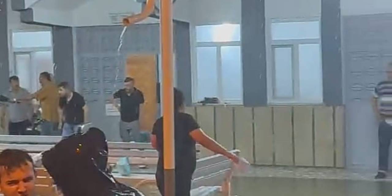 Çarşamba’da Sağanak Etkili Oldu