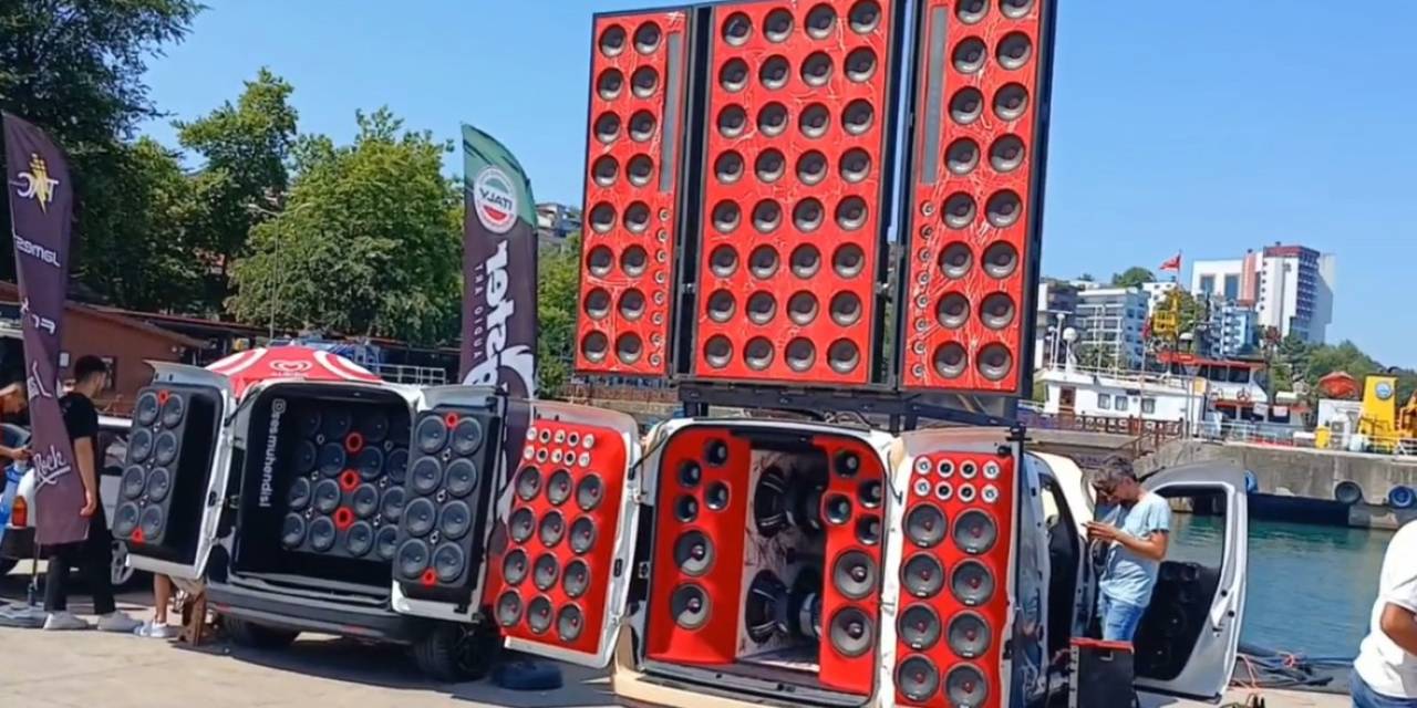 Modifiye Tutkunları Festivalde Buluştu