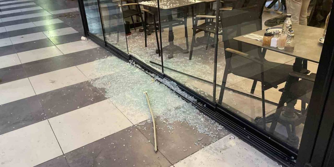 Küçükçekmece’de Silahlı Saldırı: 1 Ağır Yaralı