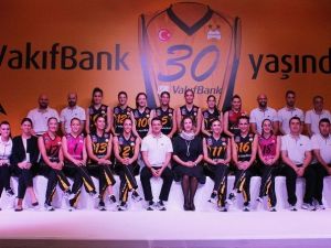 Vakıfbank Voleybol Takımı Yeni Sezonu Açtı
