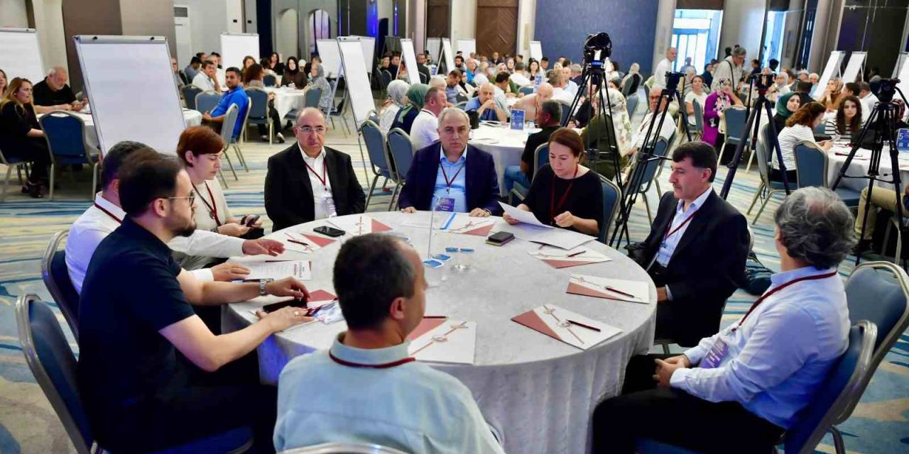 Fatih Belediyesi “Dış Paydaş Geleceğe Bakış Çalıştayı” Düzenledi