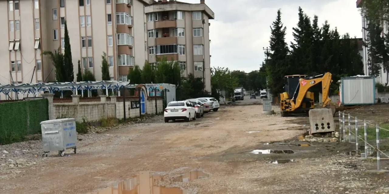 Başiskele Sahili’ni Rahatlatacak Yol Çalışması