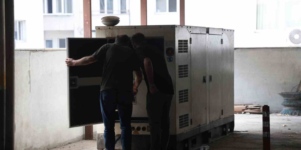 Elazığ’da Sık Sık Yaşanan Elektrik Kesintisi Esnafı Bezdirdi