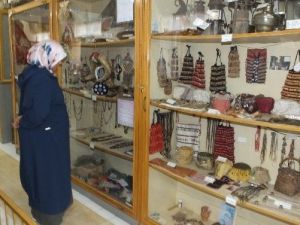 Edremit’deki Köy Müzesinin 70 Ülkeden Ziyaretçileri Var