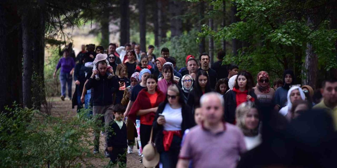 Kayserililer, Büyükşehir’in Doğa Kampı’na Akın Etti