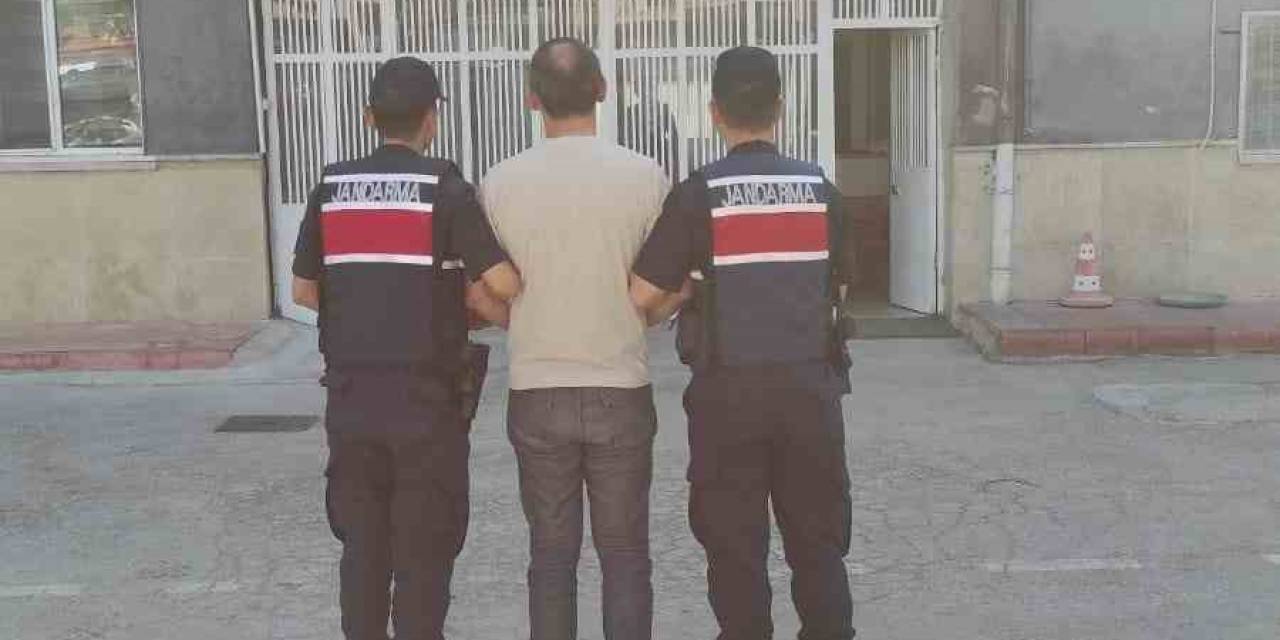 3 Yıl Hapis Cezasıyla Aranan Şahıs Kardeşine Ait Kimliği Kullanırken Yakalandı