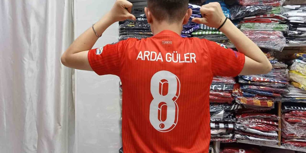 Milli Takım Formalarından En Çok Tercih Edilen Arda Güler Oldu