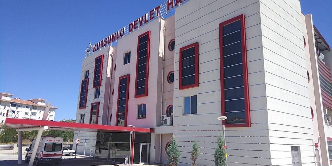 Yakınına Yıldırım Düşen 15 Yaşındaki Çocuk Attan Düşerek Yaralandı