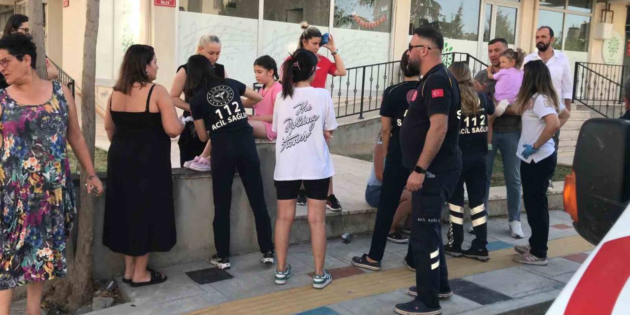 Edirne’de İki Otomobil Çarpıştı: İkisi Çocuk, 4 Yaralı