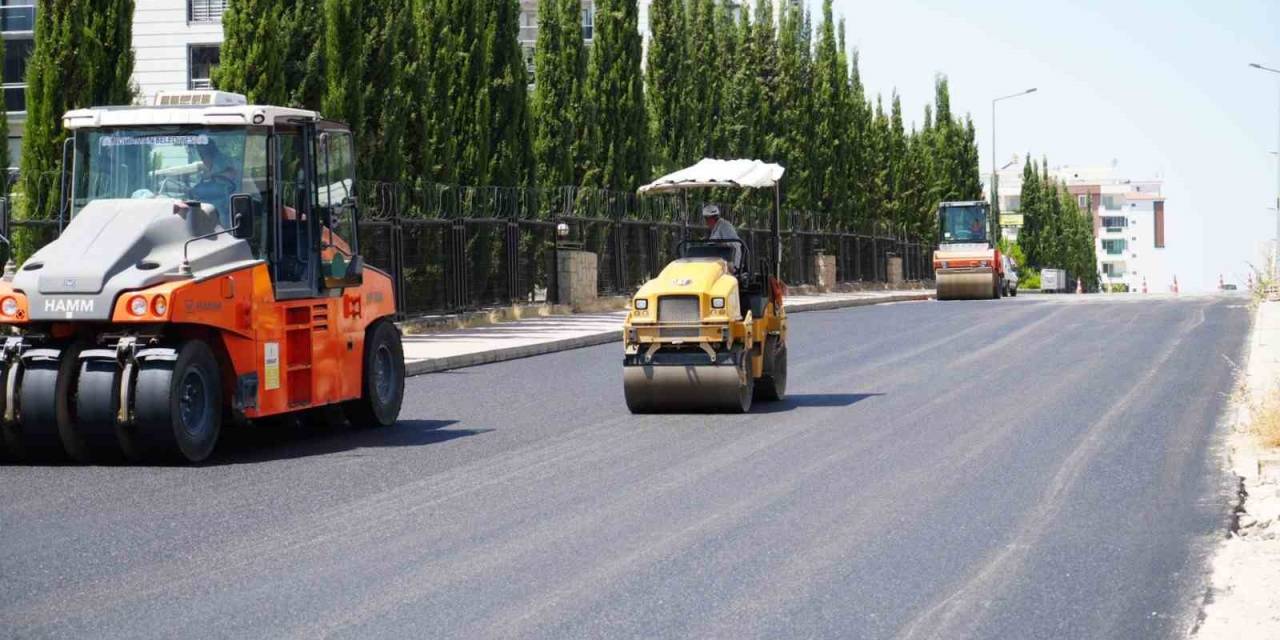 Altınşehir Mahallesinde Yollar Asfaltlanıyor