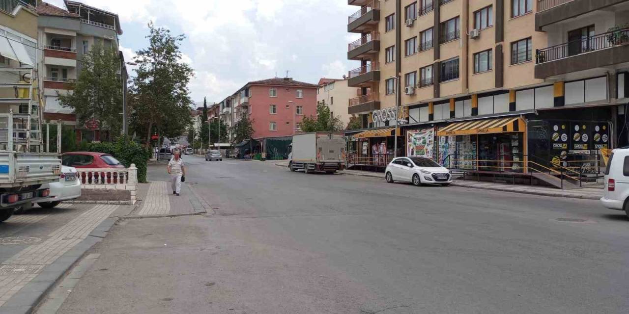 Malatya’da 4.3 Büyüklüğündeki Deprem Korku Ve Paniğe Neden Oldu