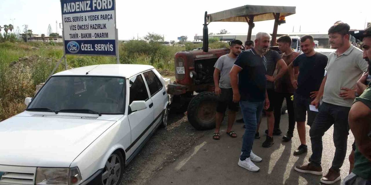 Test Sürüşünde Freni Boşalan Traktör Park Halindeki Araçlara Çarparak Durabildi