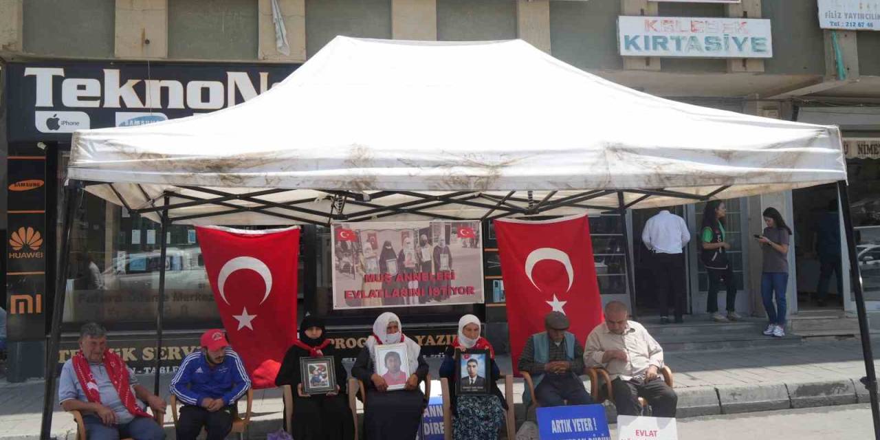 Muşlu Annelerin Evlat Nöbeti Devam Ediyor