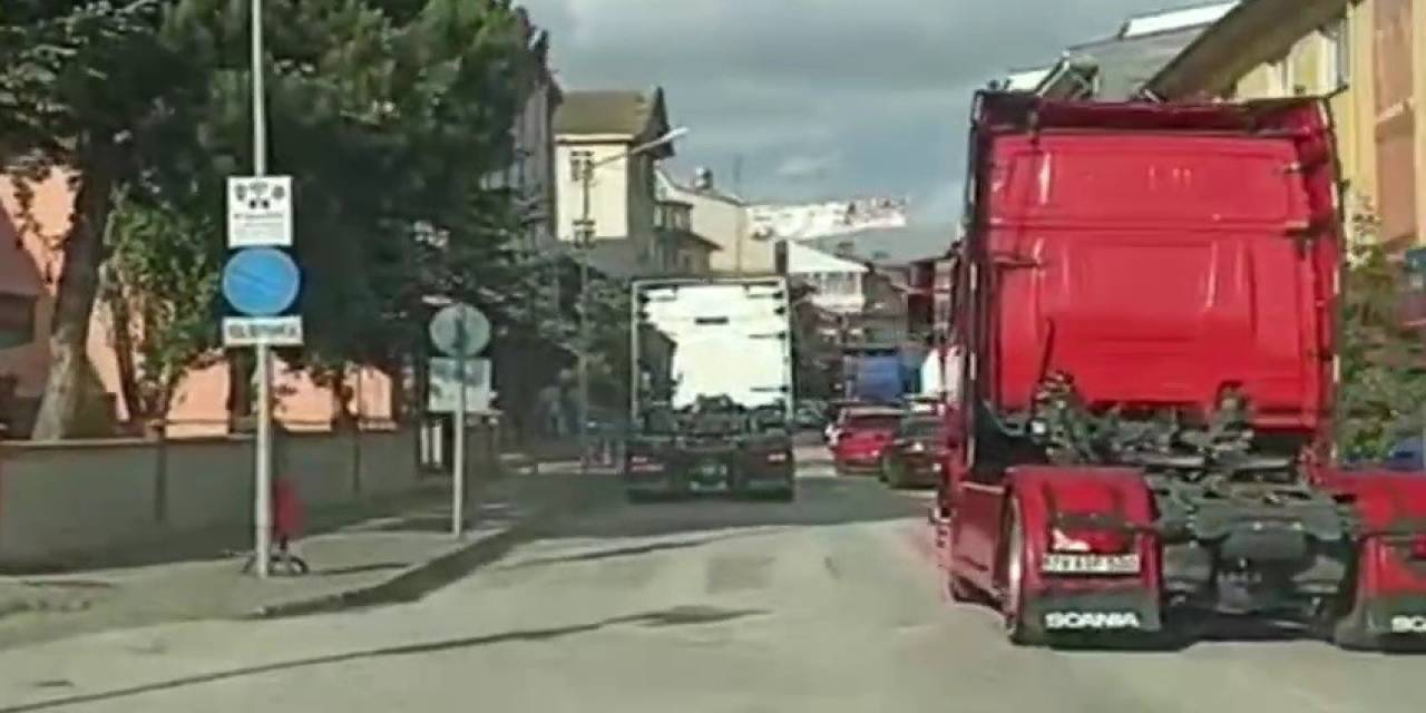 Düğün Konvoyundaki 3 Tır Sürücüsüne 32 Bin 344 Lira Ceza