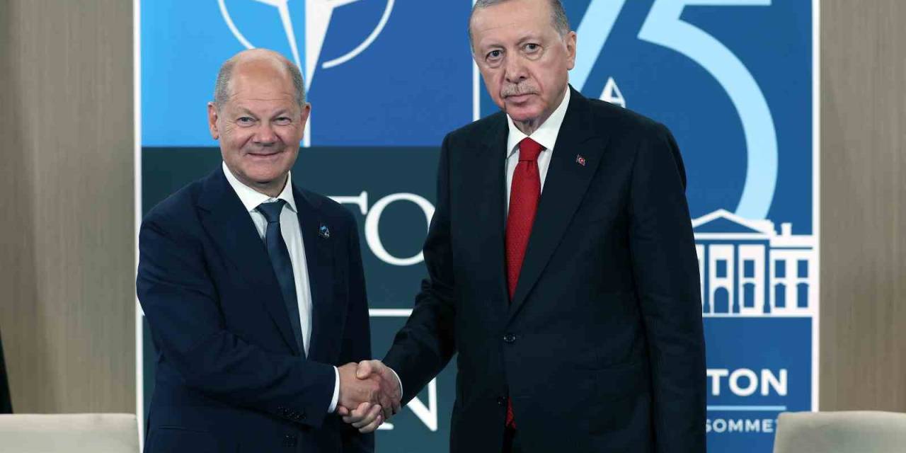 Cumhurbaşkanı Erdoğan, Almanya Başbakanı Olaf Scholz’u Kabul Etti
