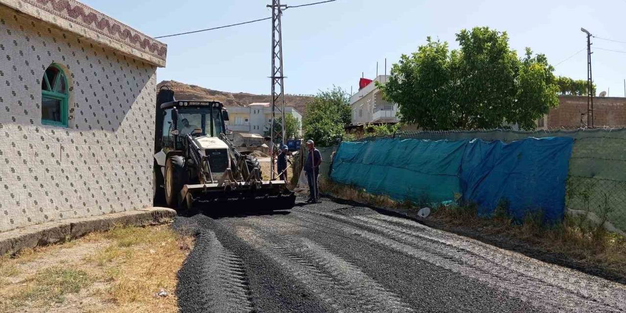 Siirt’te Köy Yolları Yenileniyor