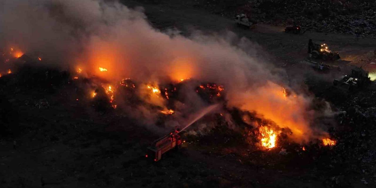 Bozcaada’da Çöplük Yangını