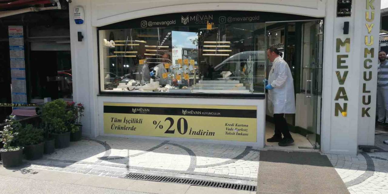 Sancaktepe’de Kuyumcuda Silahlı Soygun: Kuyumcuyu Vurup, Altınları Çaldılar