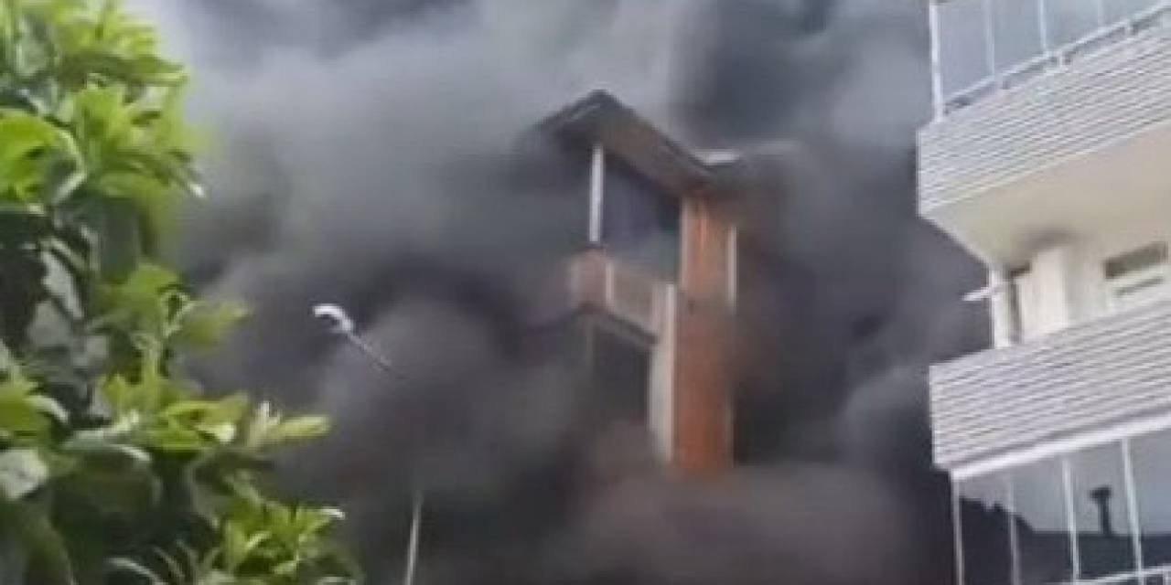 Patlayan Çamaşır Makinesi Apartmanı Harabeye Çevirdi