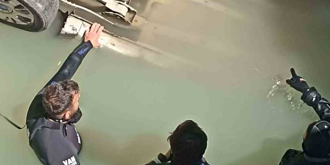 Su Kanalına Düşerek Hayatını Kaybeden Baba Ve Oğlunun İsimleri Belirlendi