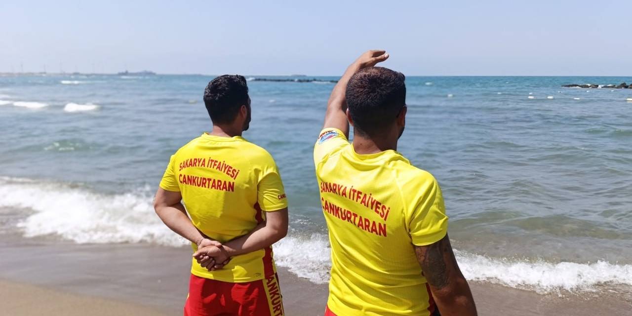 Yasağa Uymayıp Denize Girdiler, Cezayı Yediler