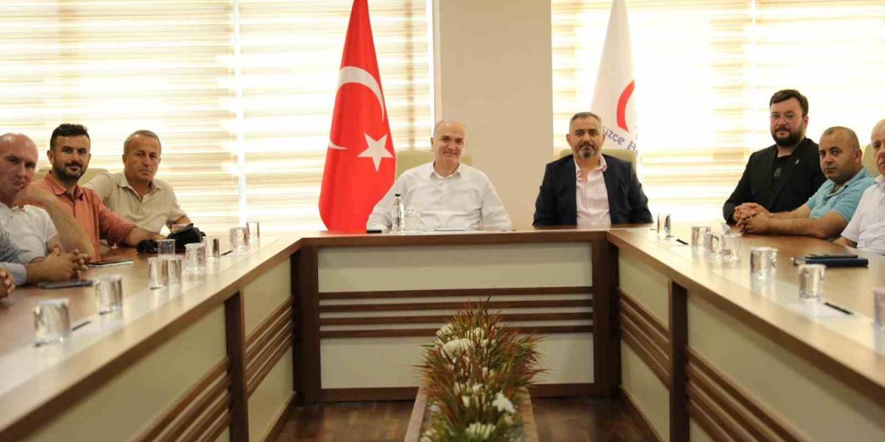 Başkan Özlü Muhtarları Ağırladı