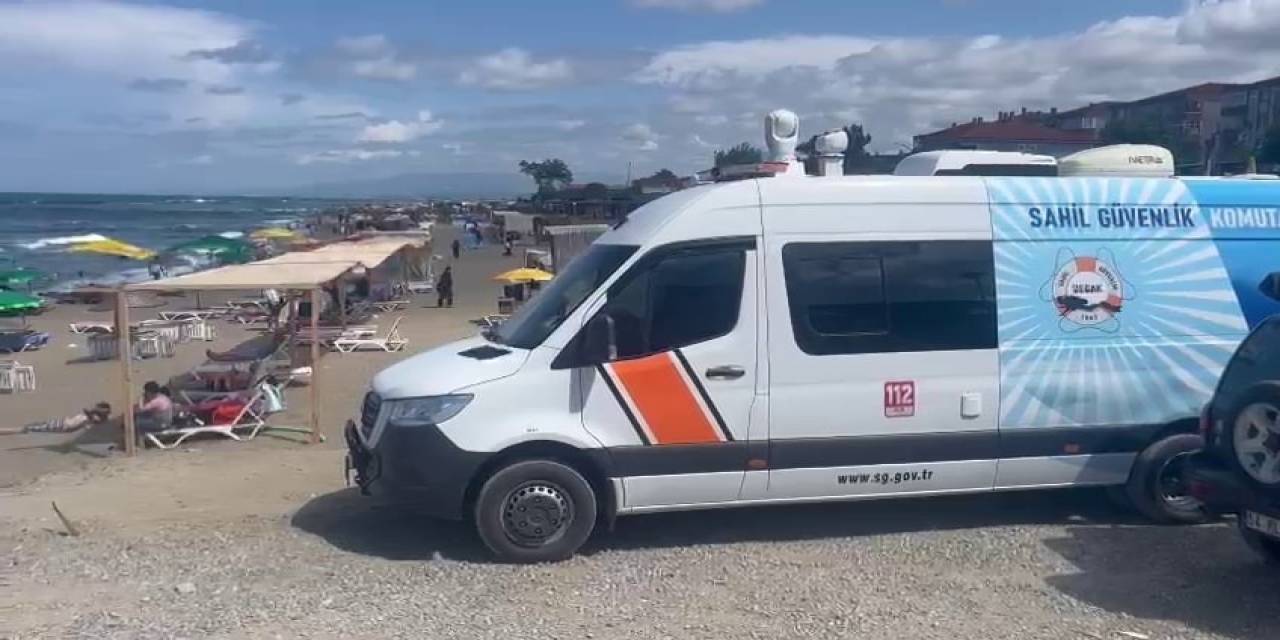 O Sahilde Yasağı Dinlemeyenleri Sahil Güvenlik Böyle Uyardı