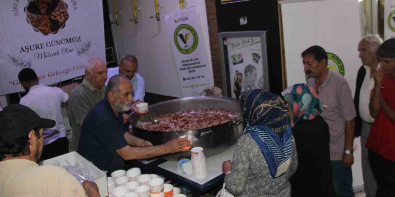 Nasrullahzade Vakfı Çocukların Yüzünü Güldürüyor