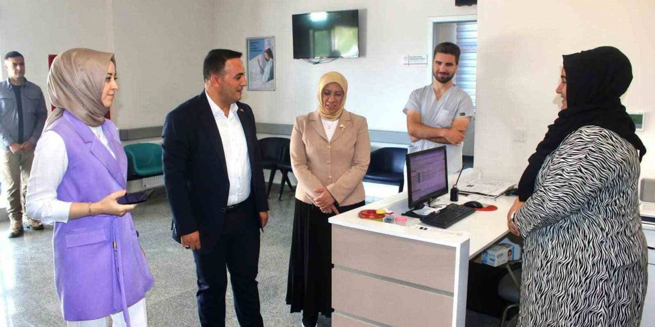 Kaymakam Melikoğlu İlçe Hastanesini Denetledi