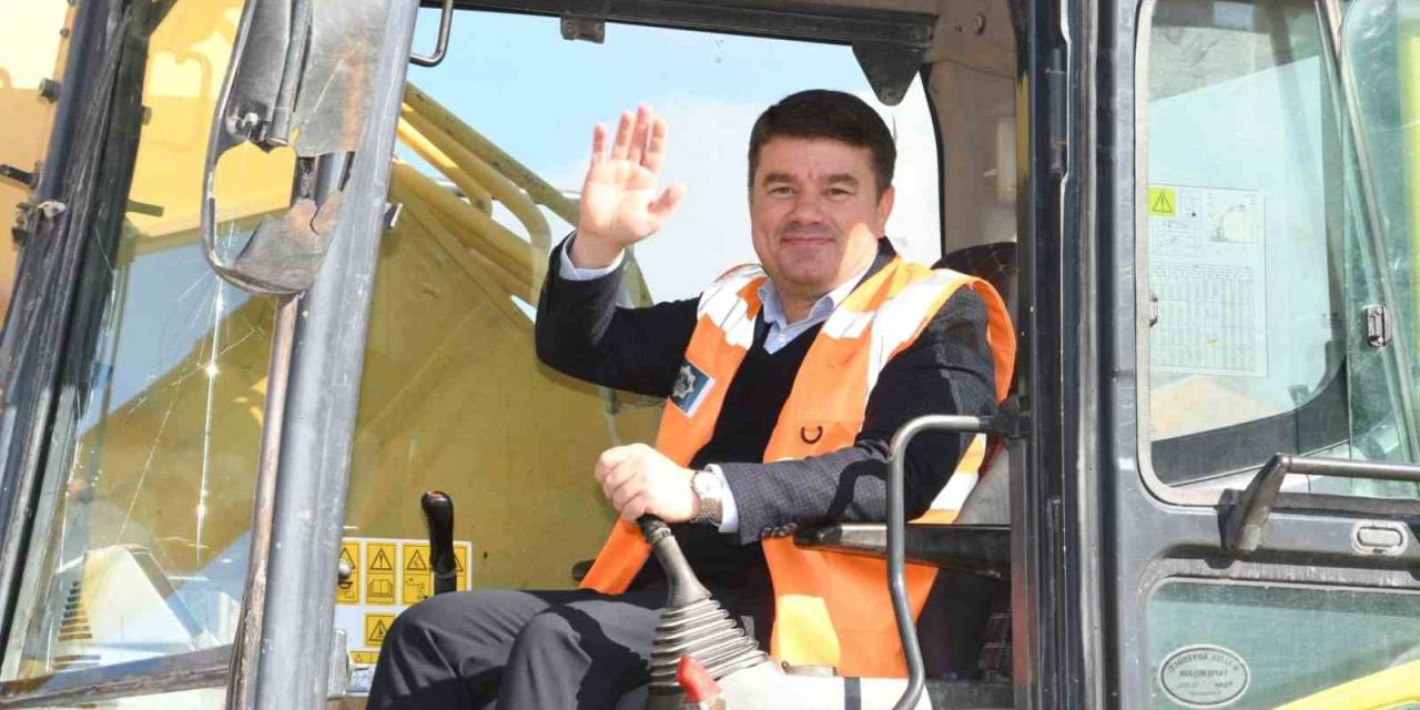 Çift Katlı Otopark Hem Trafik Hem De Otopark Sorununu Çözecek