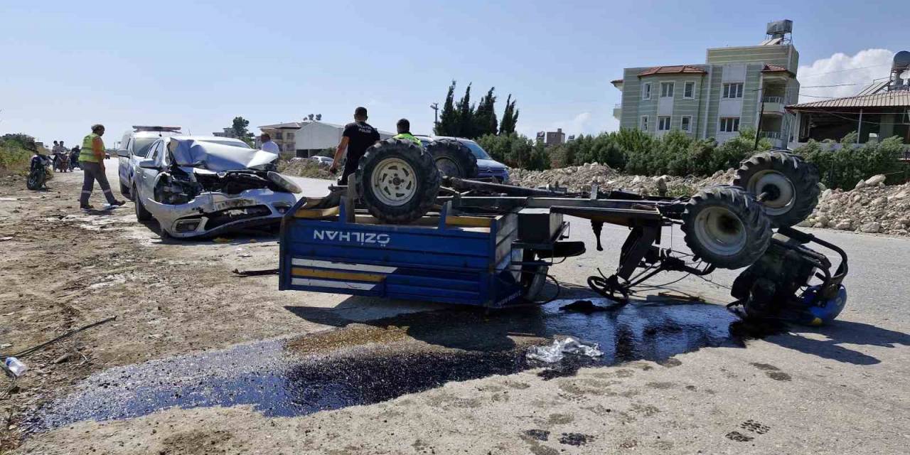 Patpat İle Otomobil Çarpıştı: 2 Yaralı