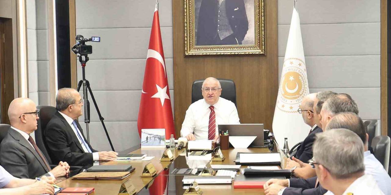 Bakan Güler: "Irak Toprak Bütünlüğüne Saygımız Tamdır"