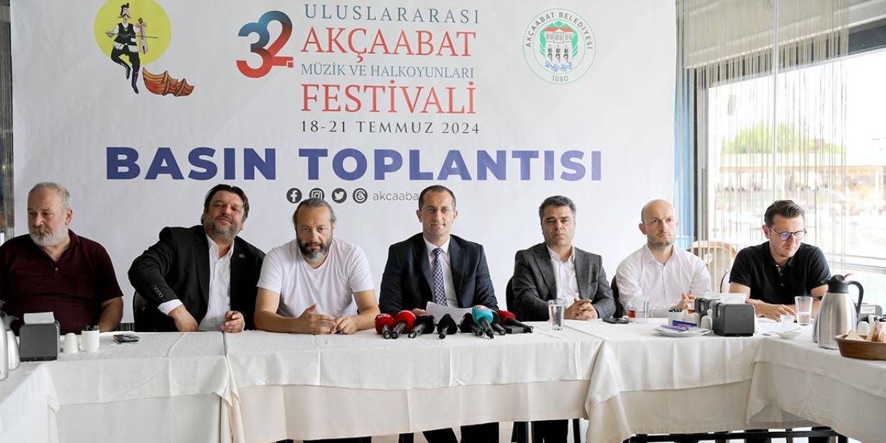 32. Uluslararası Akçaabat Müzik Ve Halkoyunları Festivali 18-21 Temmuz Tarihleri Arasında Düzenlenecek