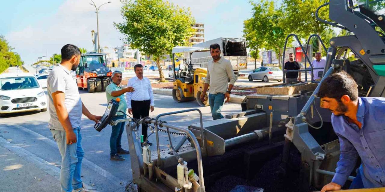 Adıyaman Belediyesi Üniversite Öğrencileri İçin Yol Çalışmalarını Hızlandırdı