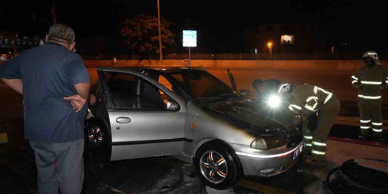 Gece Yarısı Hayatının Şokunu Yaşadı: Galeriden Aldığı Otomobil, Evine Gidemeden Yandı