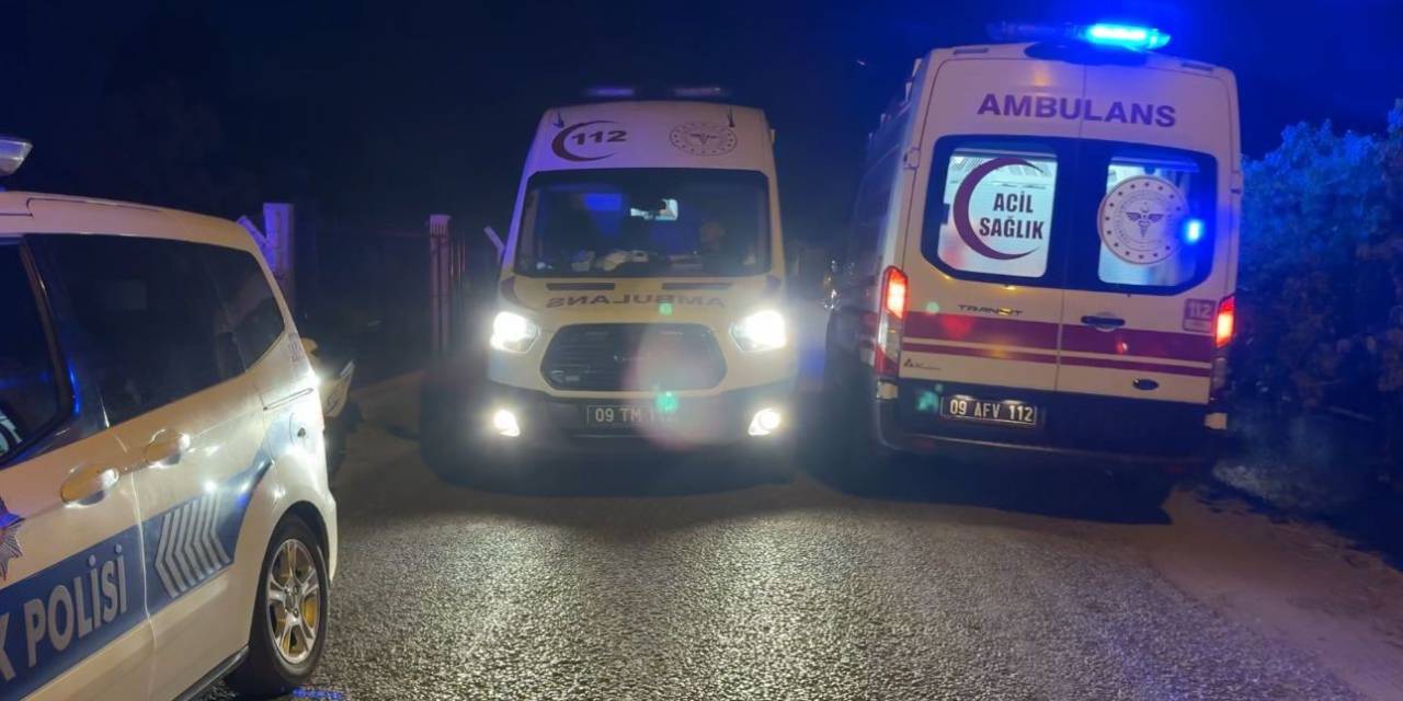 Motosikletin Tekeri Patladı 2 Kişi Yaralandı