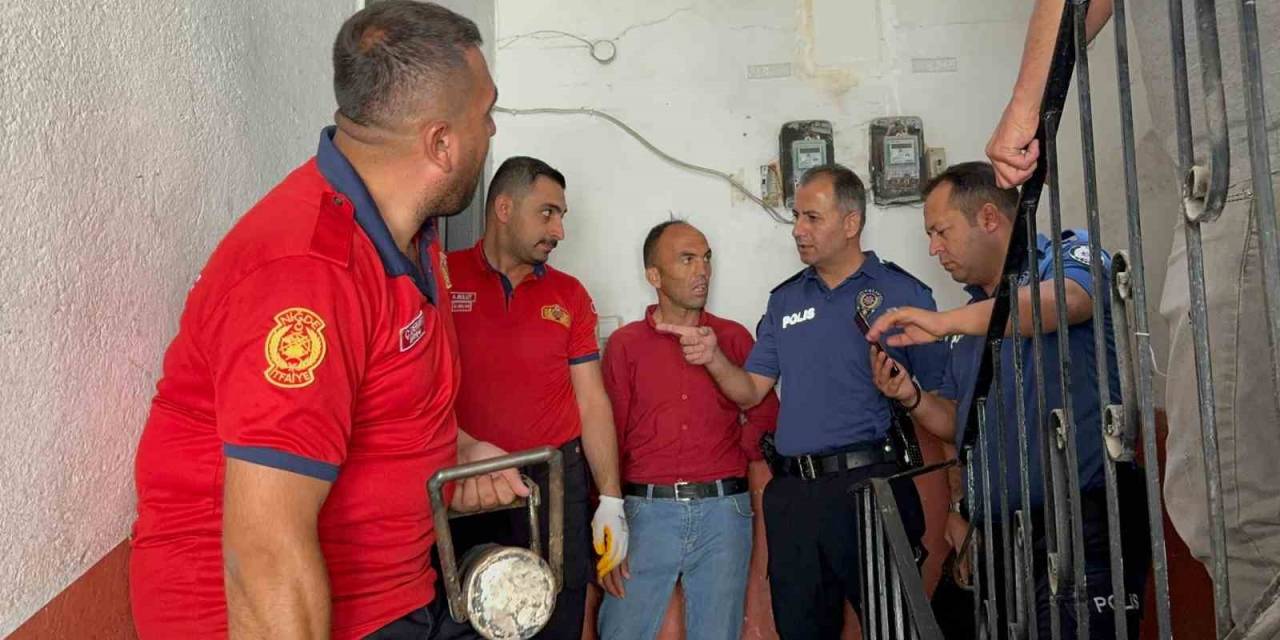 3 Genç Uyuyakaldı, Koçbaşı İle Eve Giren Ekipler Uyandırdı