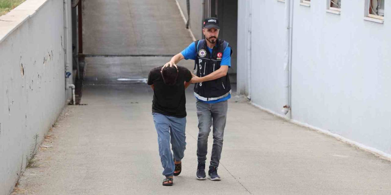 Uyuşturucu Satan Kişi Çıkarıldığı Mahkemece Tutuklandı