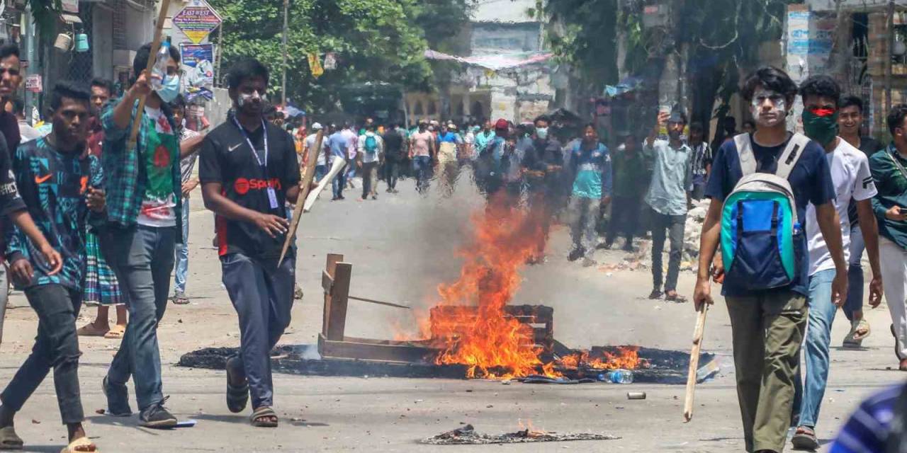Bangladeş’teki Protestolarda Can Kaybı 105’e Yükseldi