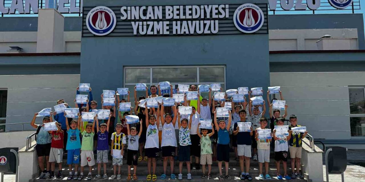 Sincan Belediyesi Çimşit Yüzme Kursu İlk Mezunlarını Verdi