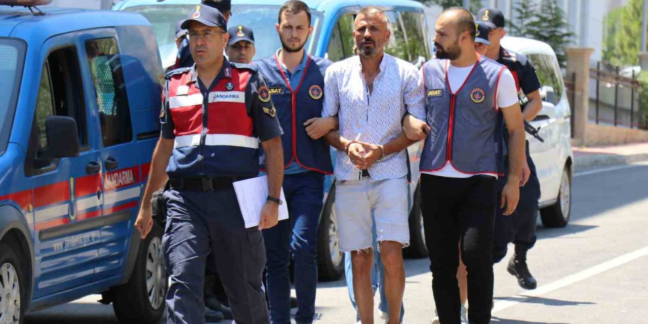 Evinde Ölü Bulunan Yaşlı Kadının Oğlu, 3 Ay Sonra Cinayet Şüphelisi Olarak Tutuklandı