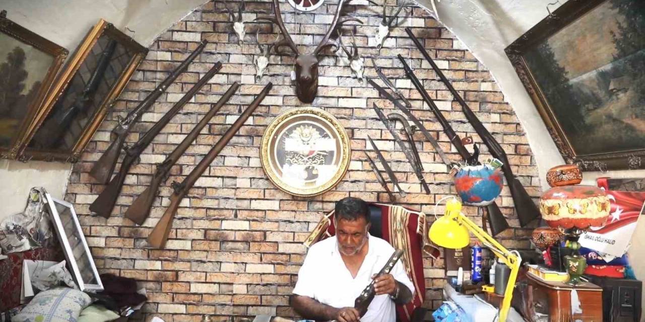 Babadan Oğula Geçen Antika Tutkusu 50 Yıldır Sürüyor