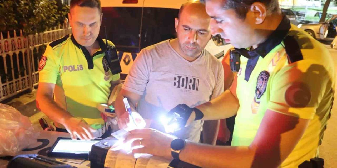 Ehliyetsiz Araç Kullanan Sürücü Uygulamada Yakalandı